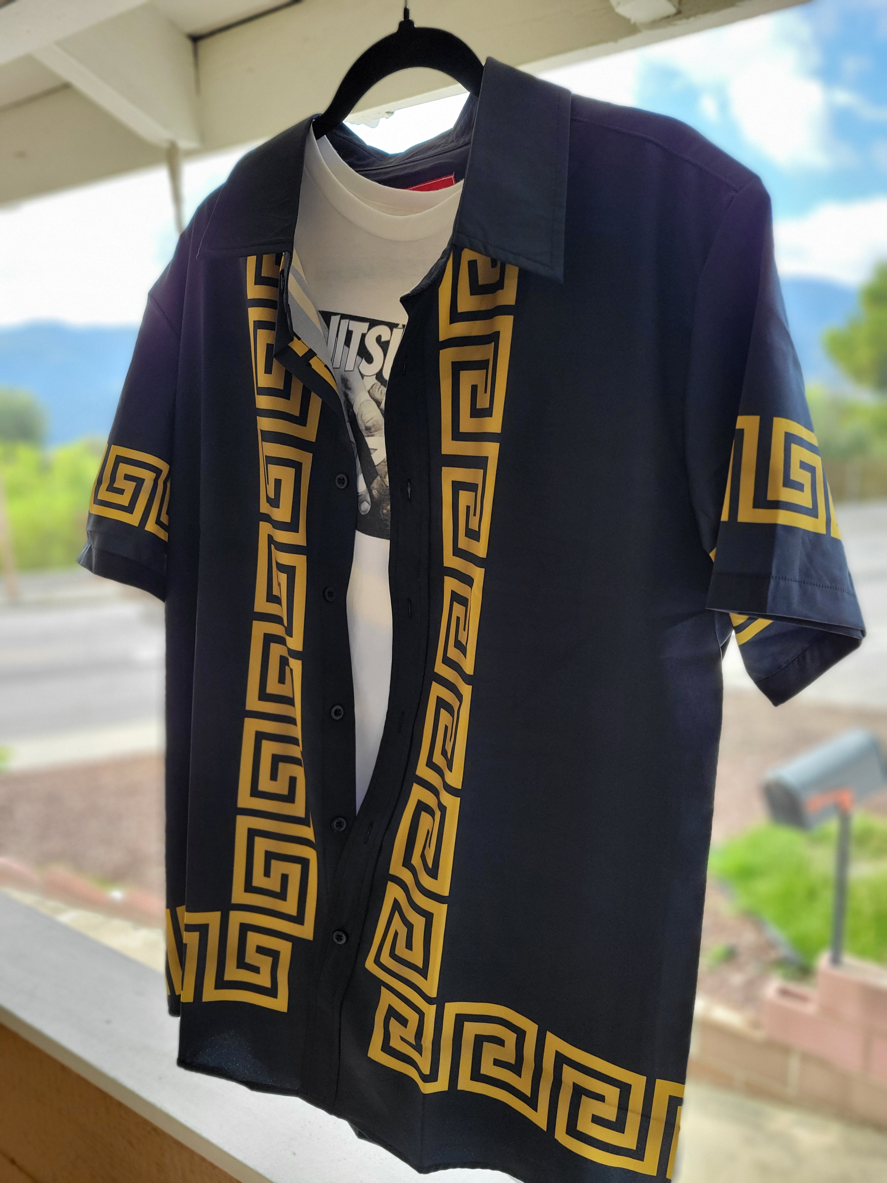 "Wristlock the World Pete the Greek" Button-Down Shirt [Sparta Version] - BJJ Swag